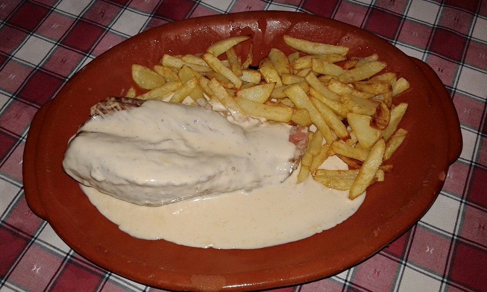 10712701_937663479618641_2824849064306622595_n