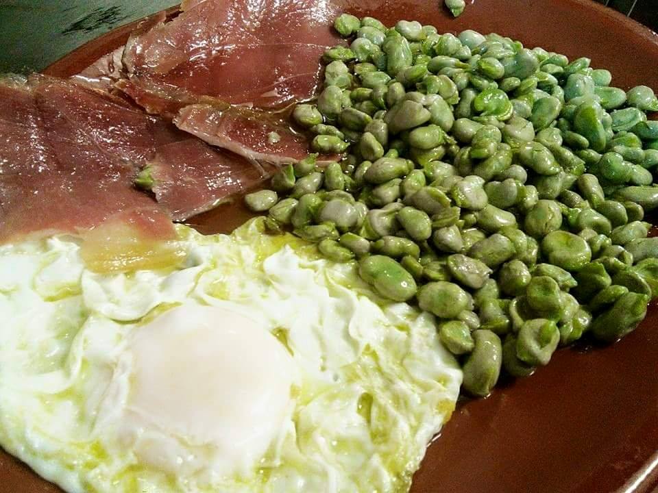 11102625_938394746212181_7983415733087265354_n